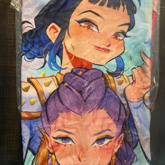 K-Pop Demon Hunters Fleece Blanket, 30x40" Soft, Sofa, Bed, Office, Gift, New - Picture 5 of 7